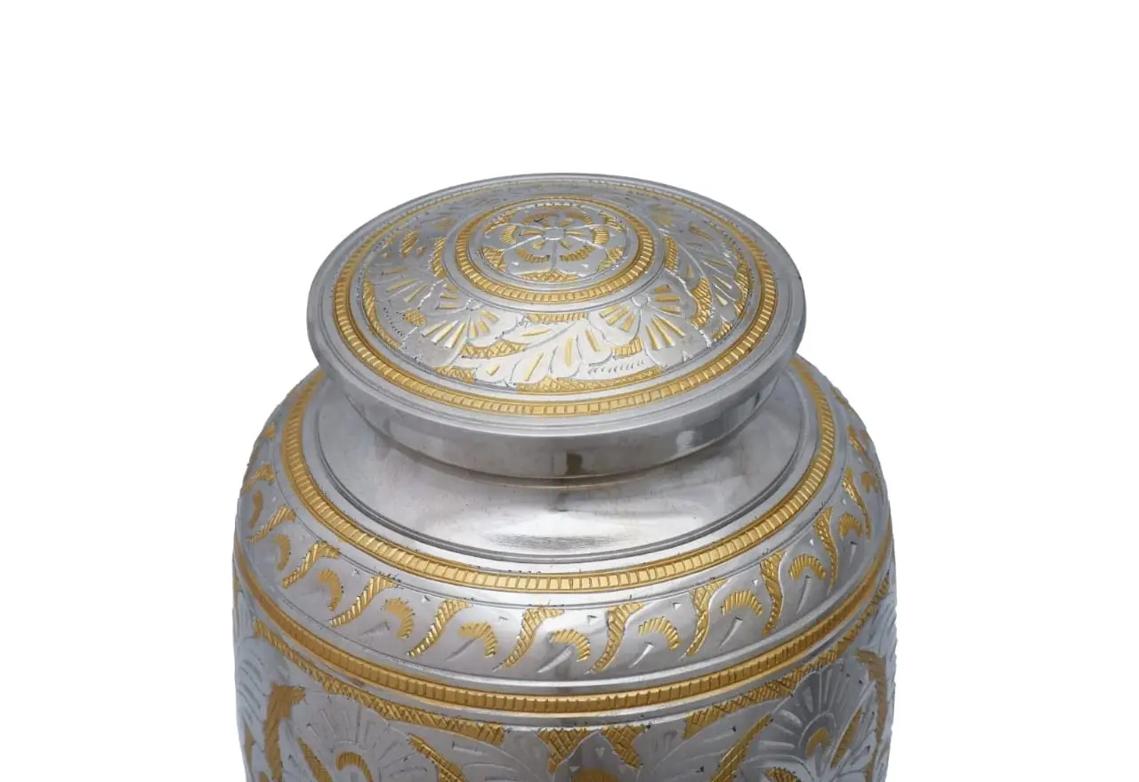 Silver Gold Fully Hand Carved Solid Brass Cremation Urns & Keepsake For Human & Pet Ashes Classic Design Funeral Memorial Urns