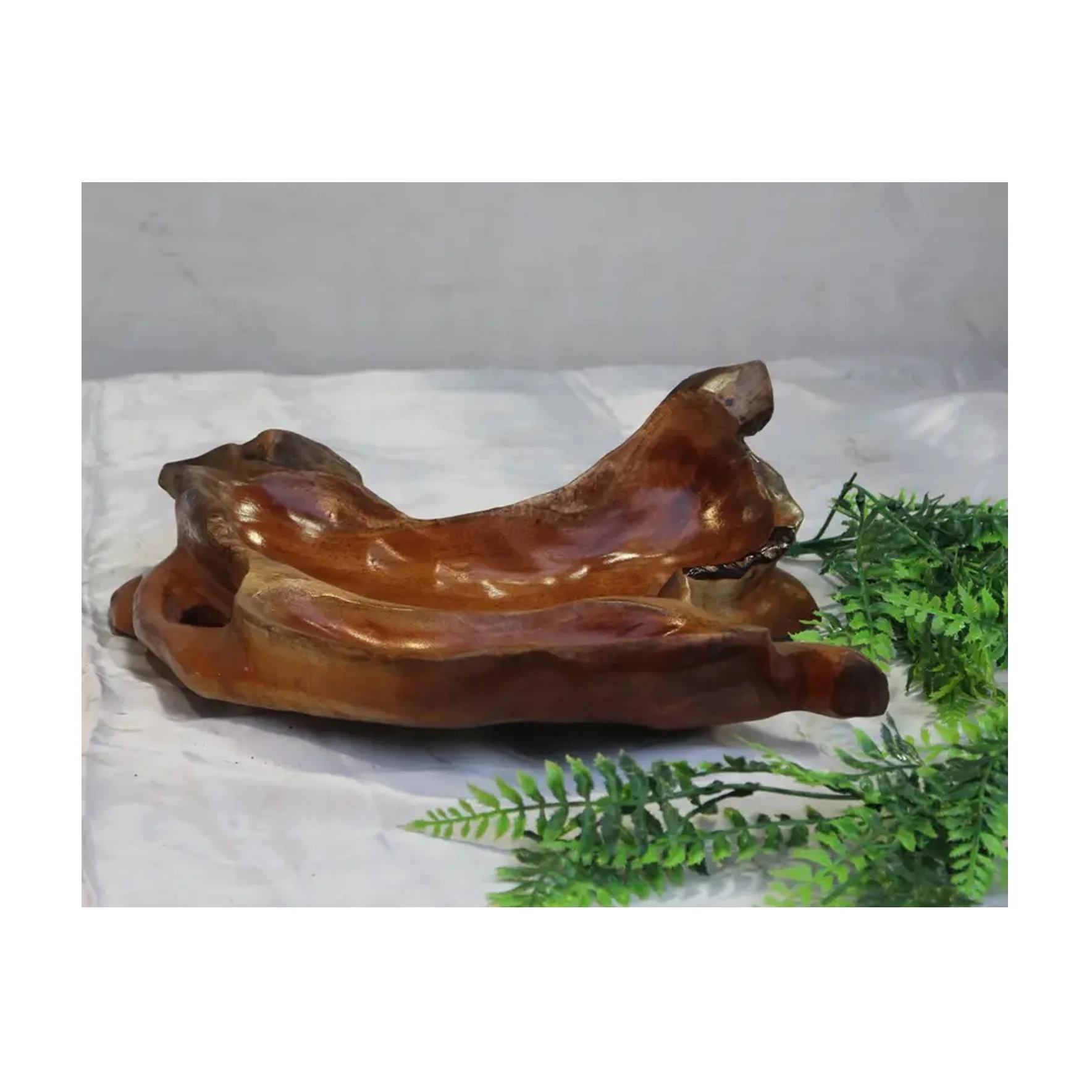 Durable Natural Wood Crafts Wooden Bowl From Indonesia Finest Wood For Furniture And Decoration in House Office Or Hotel