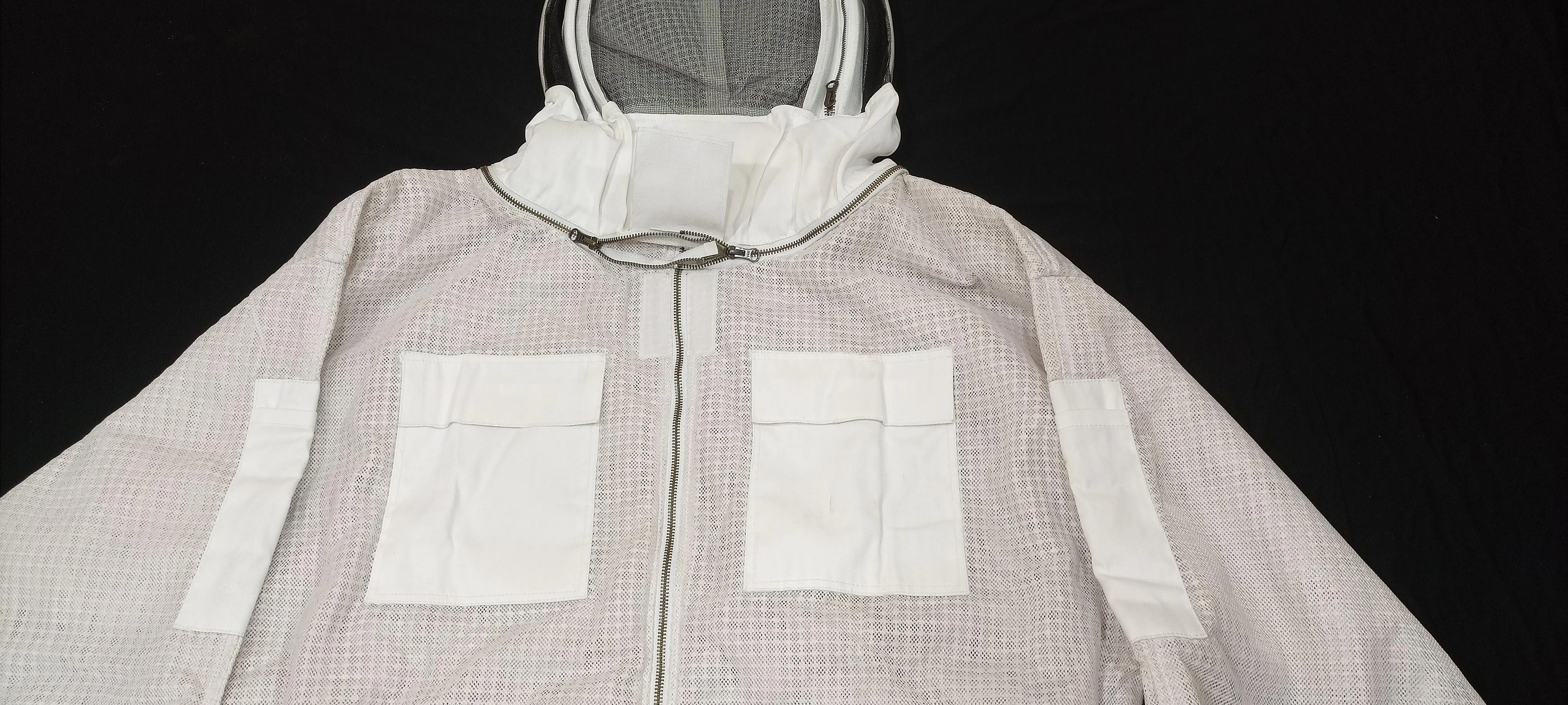 High Quality And Comfortable Beekeeping Suit For Beekeepers 100% Cotton With Clear Nylon Mesh On Face