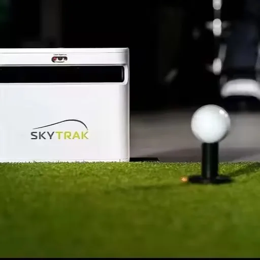 Оптовая продажа монитор для запуска Sky0Trak + и симулятор гольфа-анализ уровня Tour с двойным допплеровским радаром улучшенная камера