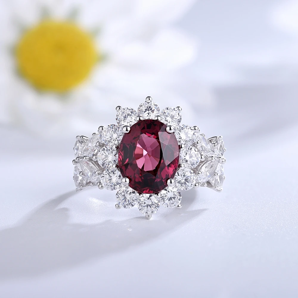4.8ct Natural Garnet Ring Luxurious Gift S925 Sterling Silver Women Engagement Wedding Diamond Red Gemstone Ring