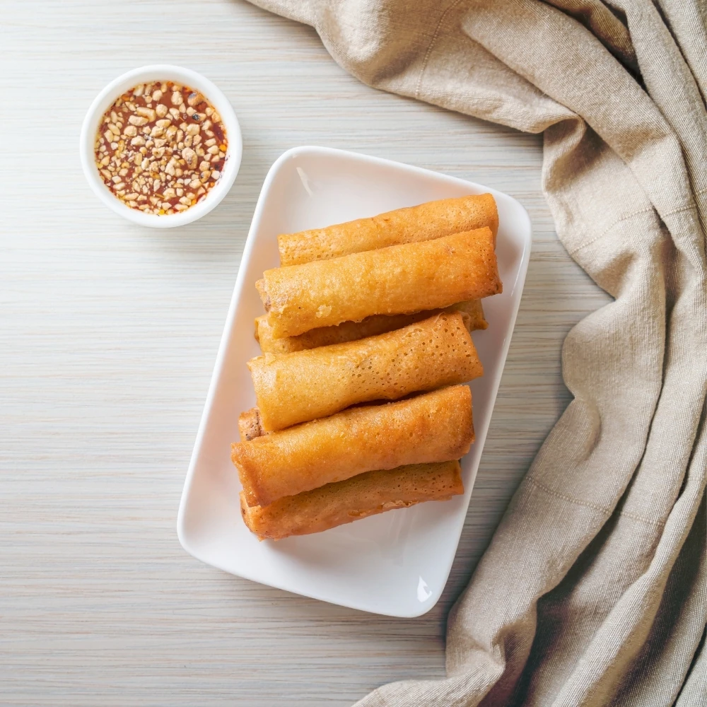 Ready-to-Ship Traditional Flavor Crispy Texture Sweet Sour Dipping Sauce Fresh Mushrooms Spring Rolls Frozen Food