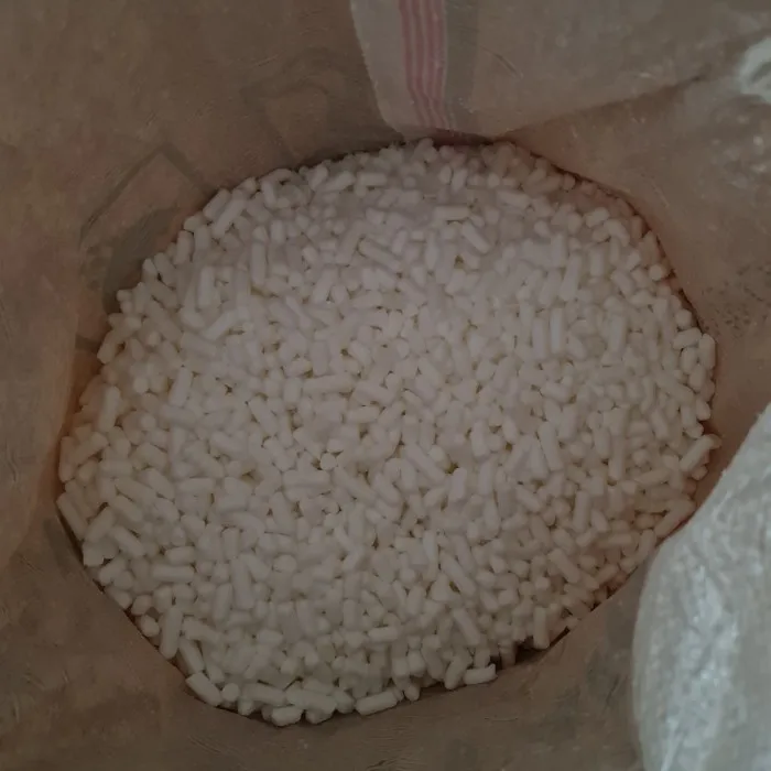 Soap noodles white organic for cleaning