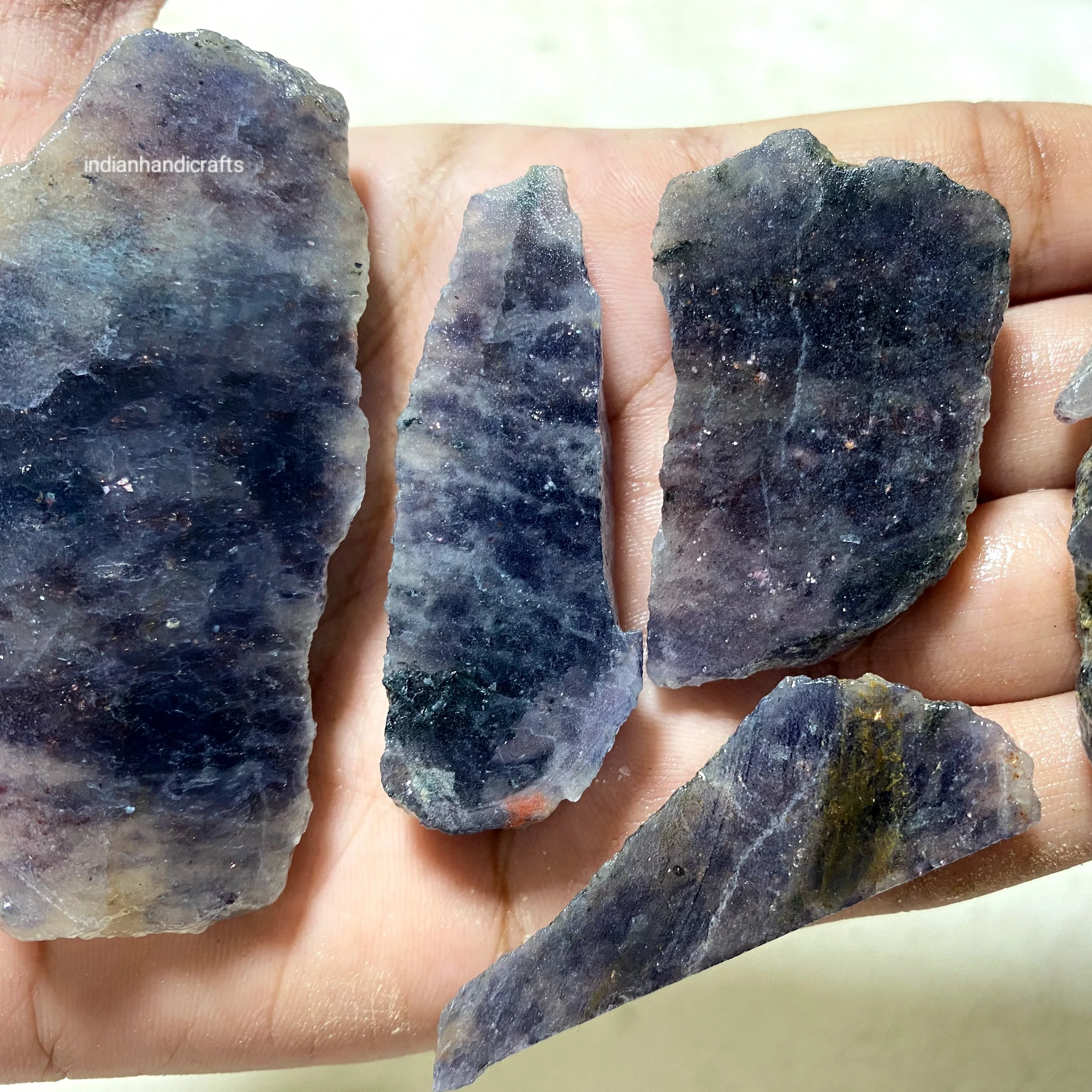 Яркий Iolite Sunstone по заводским ценам оптовая продажа Slabs Chips