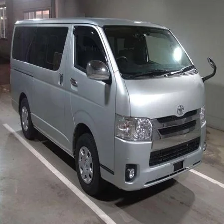 toyota hiace 06.jpg