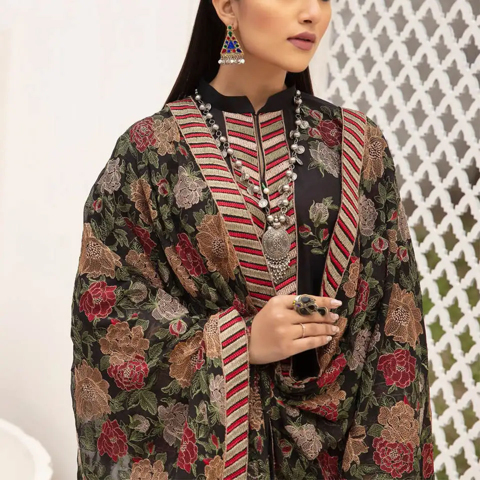 2023 New Arrival Indian Pakistani Wedding Bridal Salwar Suit For Women Bridal Suit Dresses