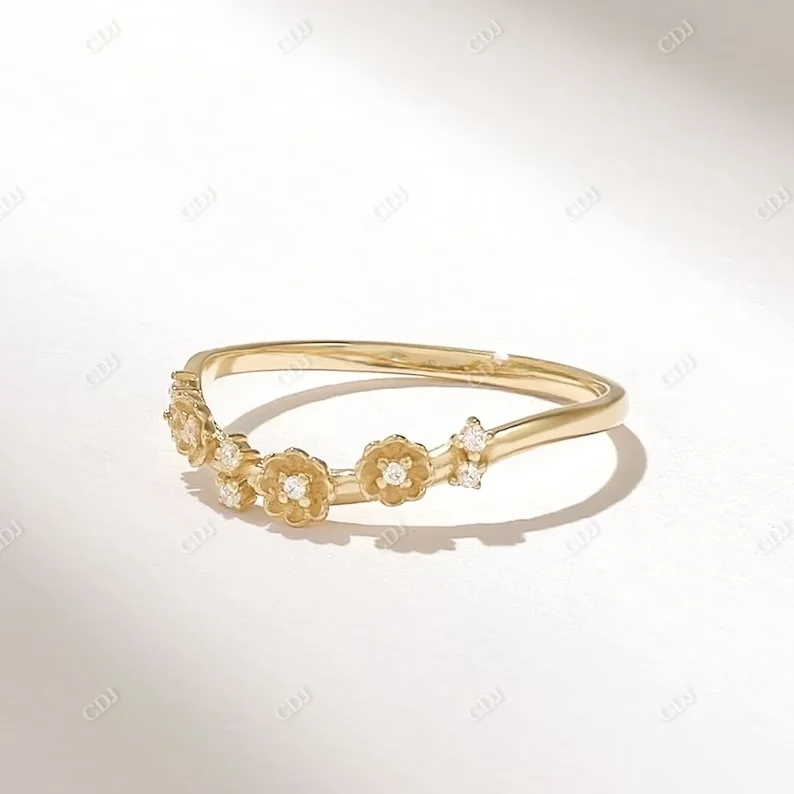 Newest Simple Design High Quality Natural Diamond Stackable Ring Small Daisy Flower Ring Popular Classic Simple Ring for Her
