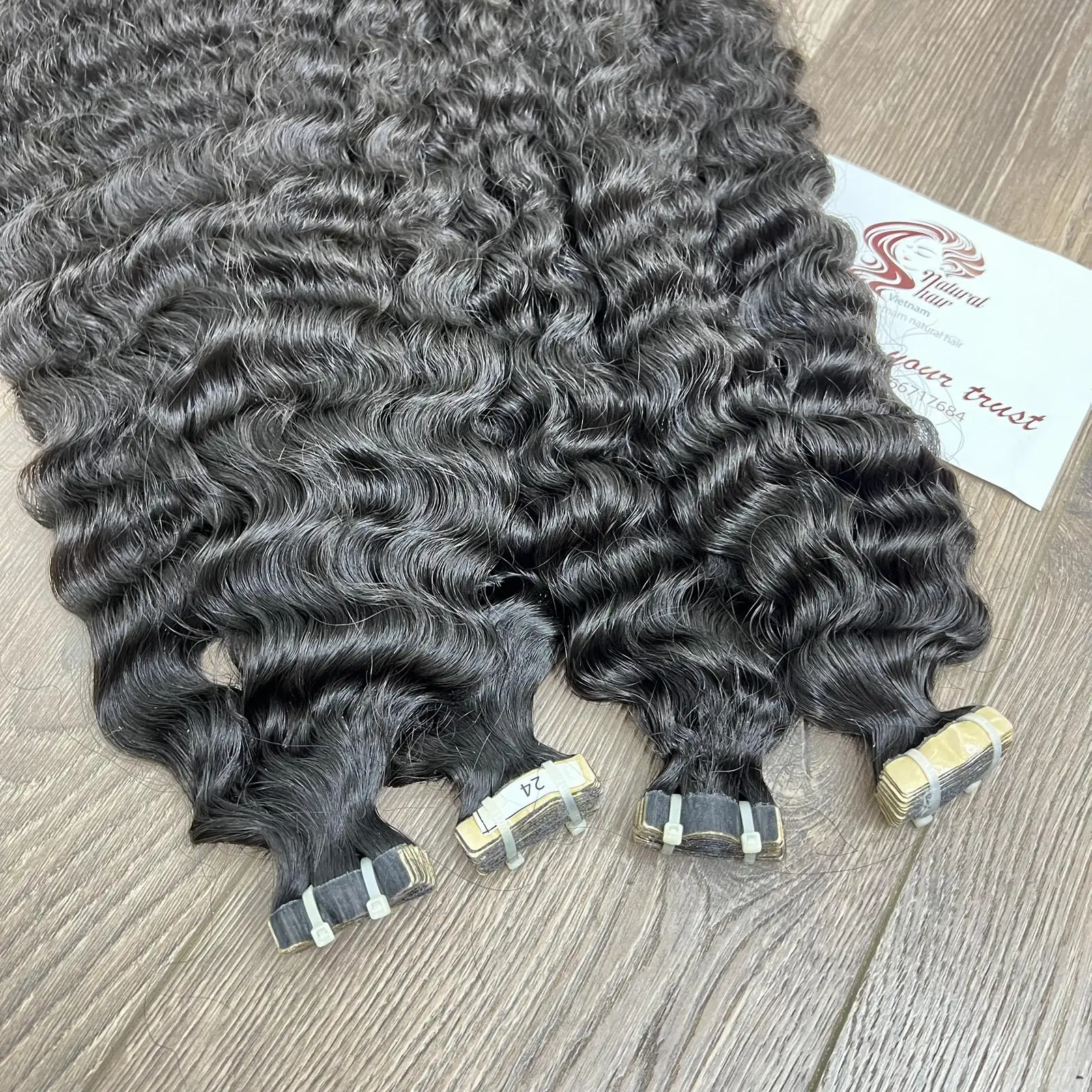 Оптовая продажа 100% натуральные вьетнамские человеческие волосы шелковая прямая лента необработанные ленты для наращивания человеческих волос