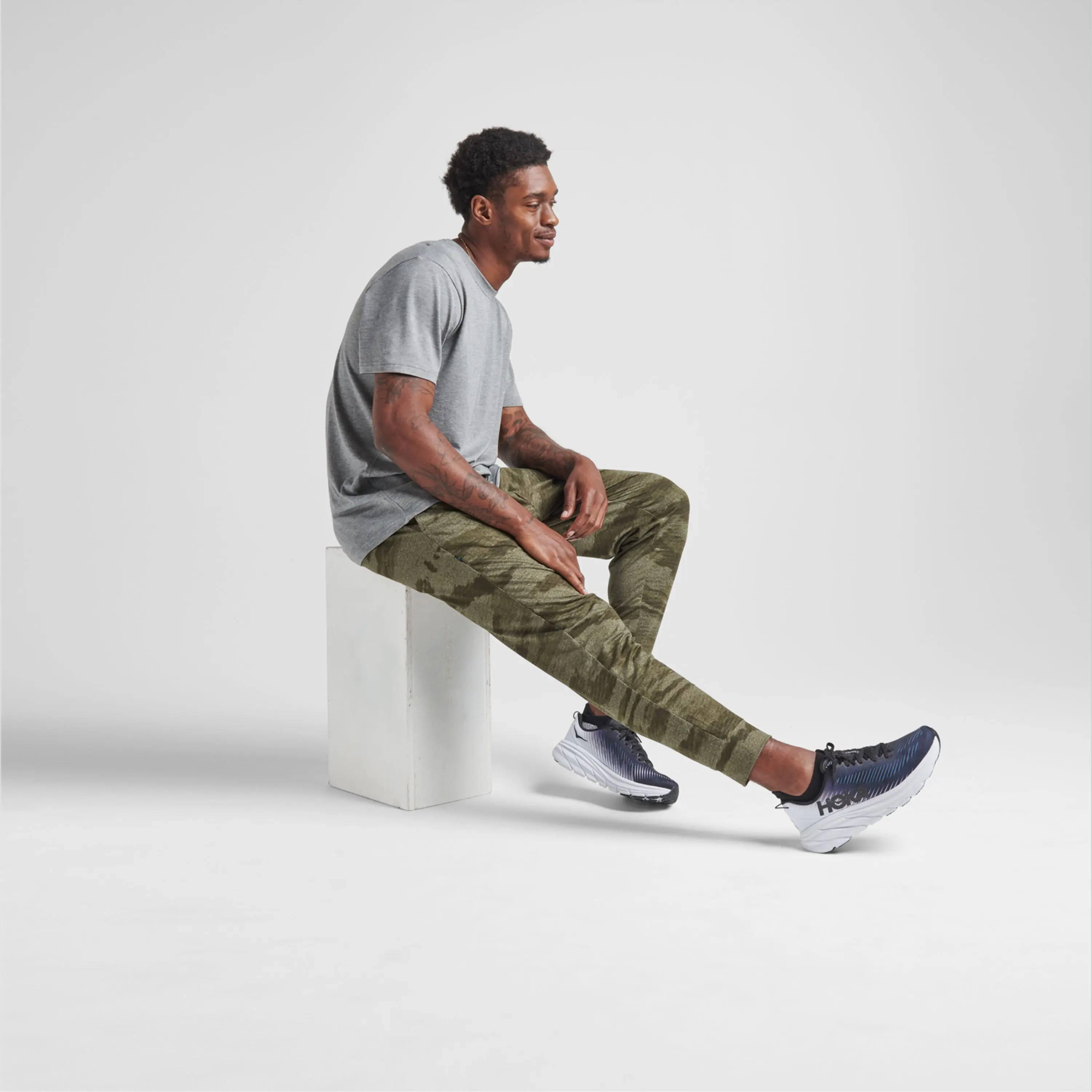 Regular Fit Ribbed o-neck 100% Cotton Single Jersey Short Sleeves Night Indigo Men Essentials T-Shirts