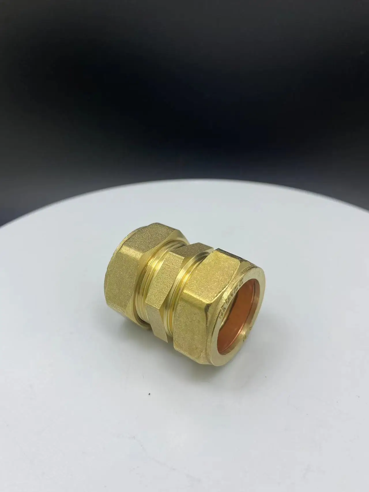 Hot selling high  quality pipe fitting NPT DOT brass male thread straight ferrule dot copper connector
