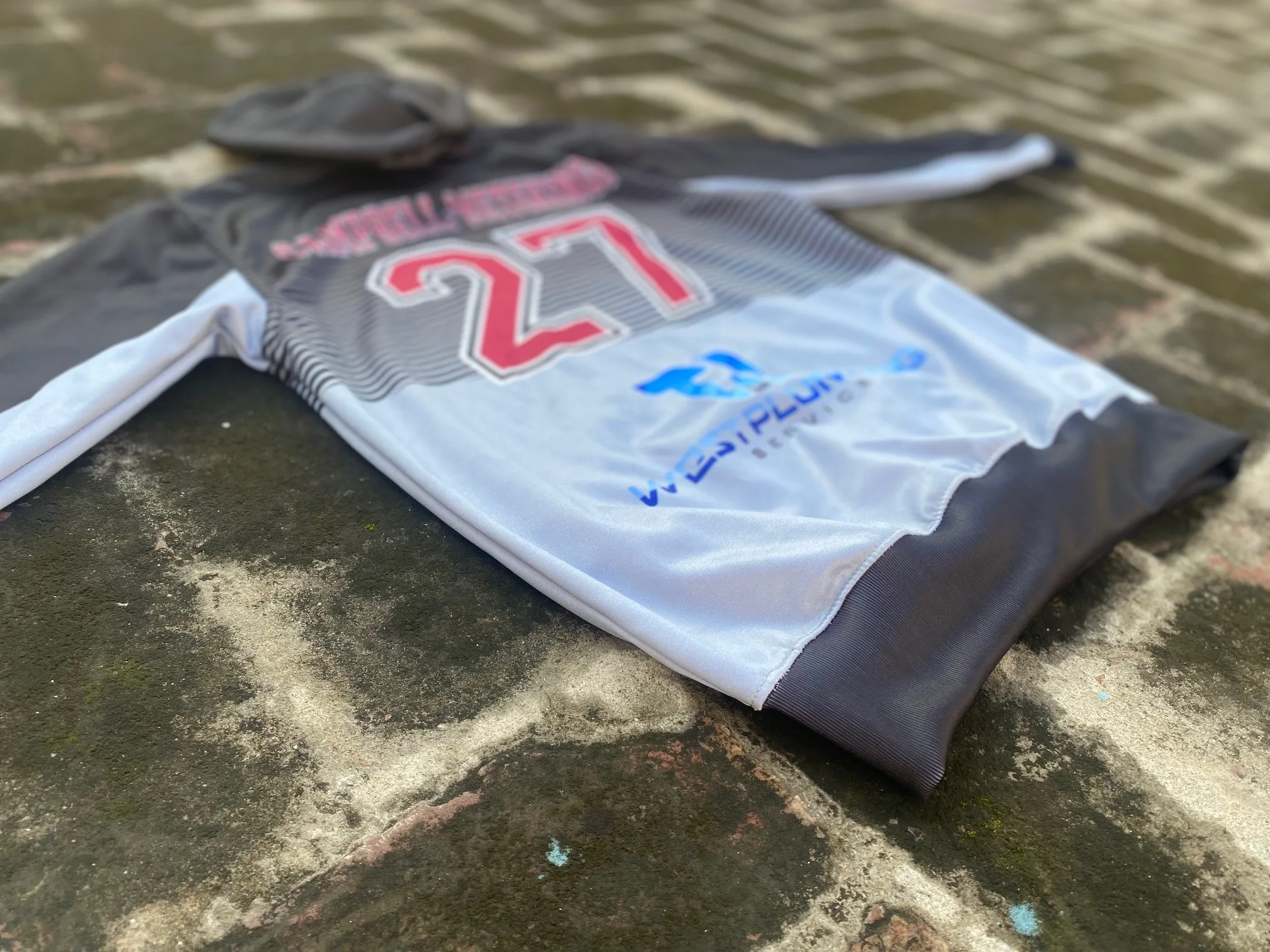 American Customize Team  Hoodie with own Design and Logos Front Kangaroo Pocket Lightweight merino wool adjustable Lined Hood