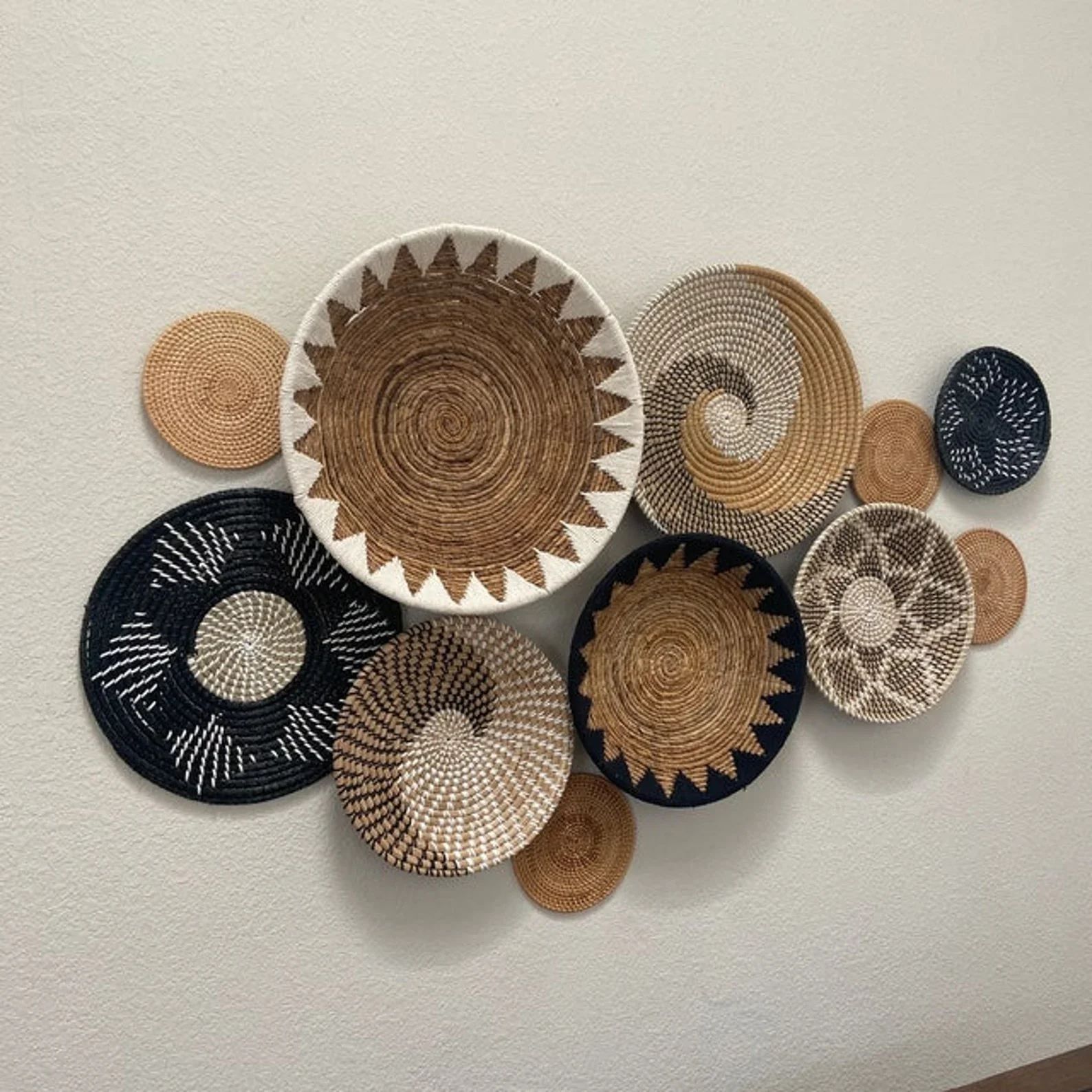 Natural Weave Rattan/ Bamboo Wall Decor, Star Weave With Wicker Straw Wall Art Wholesale Made in Vietnam