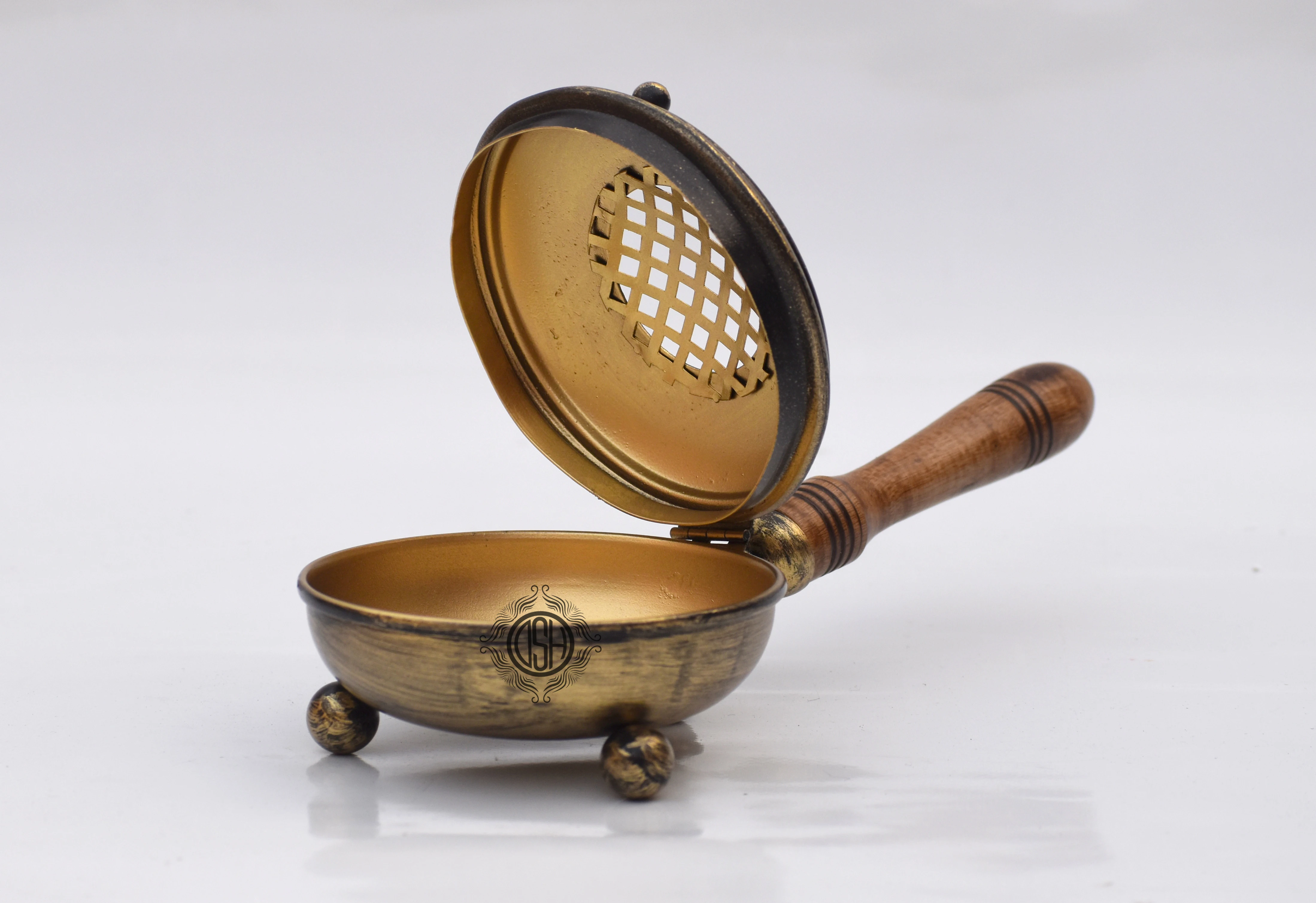Best Quality Brass Incense Burner with Antique Finish Wooden Handle New round Shaped Aromatherapy Holder for Tea Lavender Scent