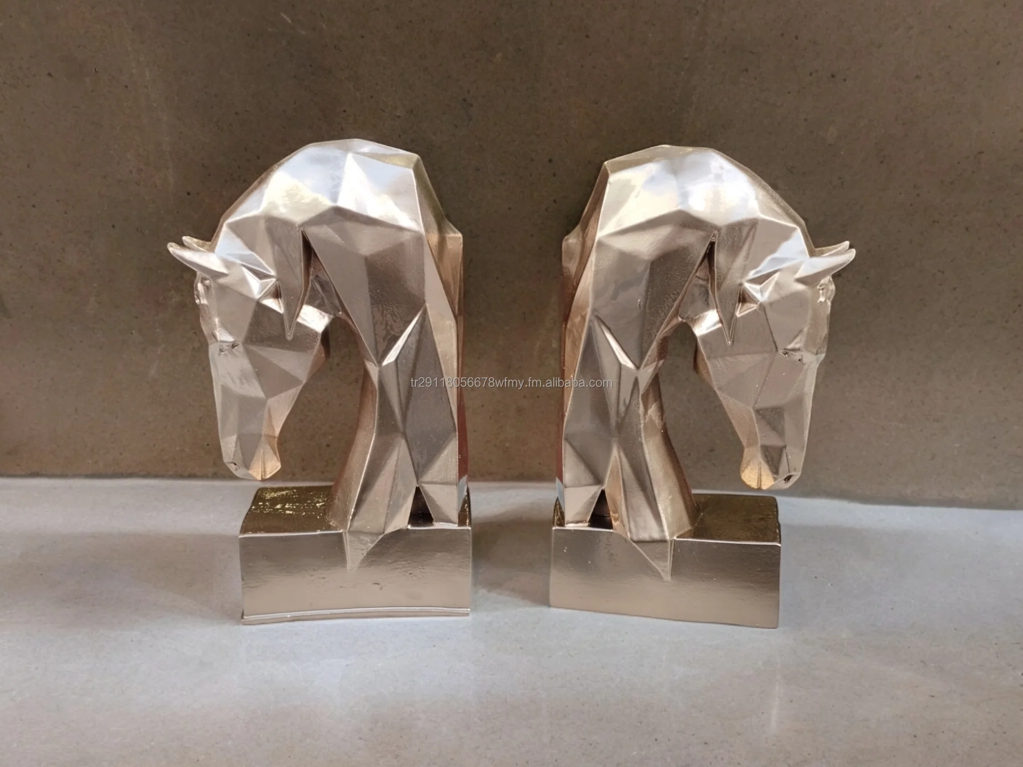 Cubic geometric Horse figure bookend statue sculpture modern luxury home decoration gold chrome plated book holder souvenir gift