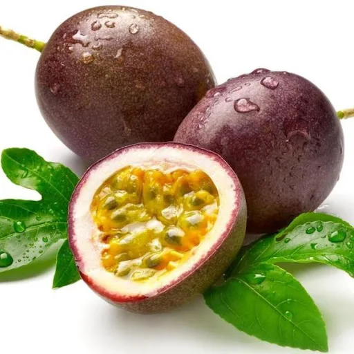 OEM fresh passion fruit frozen passion fruit with high quality material and reasonable price for importer (+84983028718)