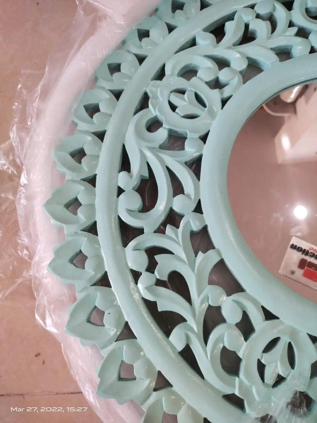 Eco Friendly Wooden Frame Mirrors for Modern Home and Office Interior Wall Decorations from Indian Supplier