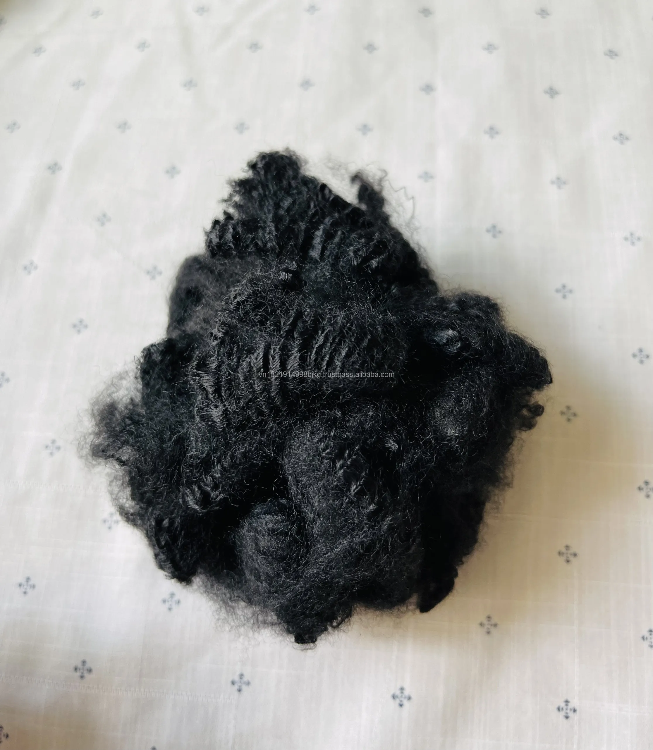 Biggest manufacturer of Solid Dry Black Recycled Fiber 6D*64mm SD 15D*64 SD for mattress material padding sheet