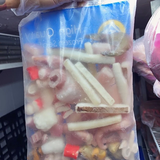 Total sea Quality Frozen Mixed Seafood Shrimp Fish Squid Shellfish Crab Sticks Directly From the Pier cheap price