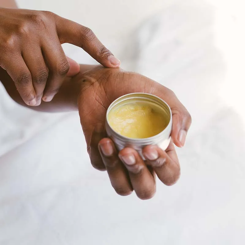 Wholesale premium 100% made in Italy Extra virgin olive oil for Skin care and beauty industry ready for sale