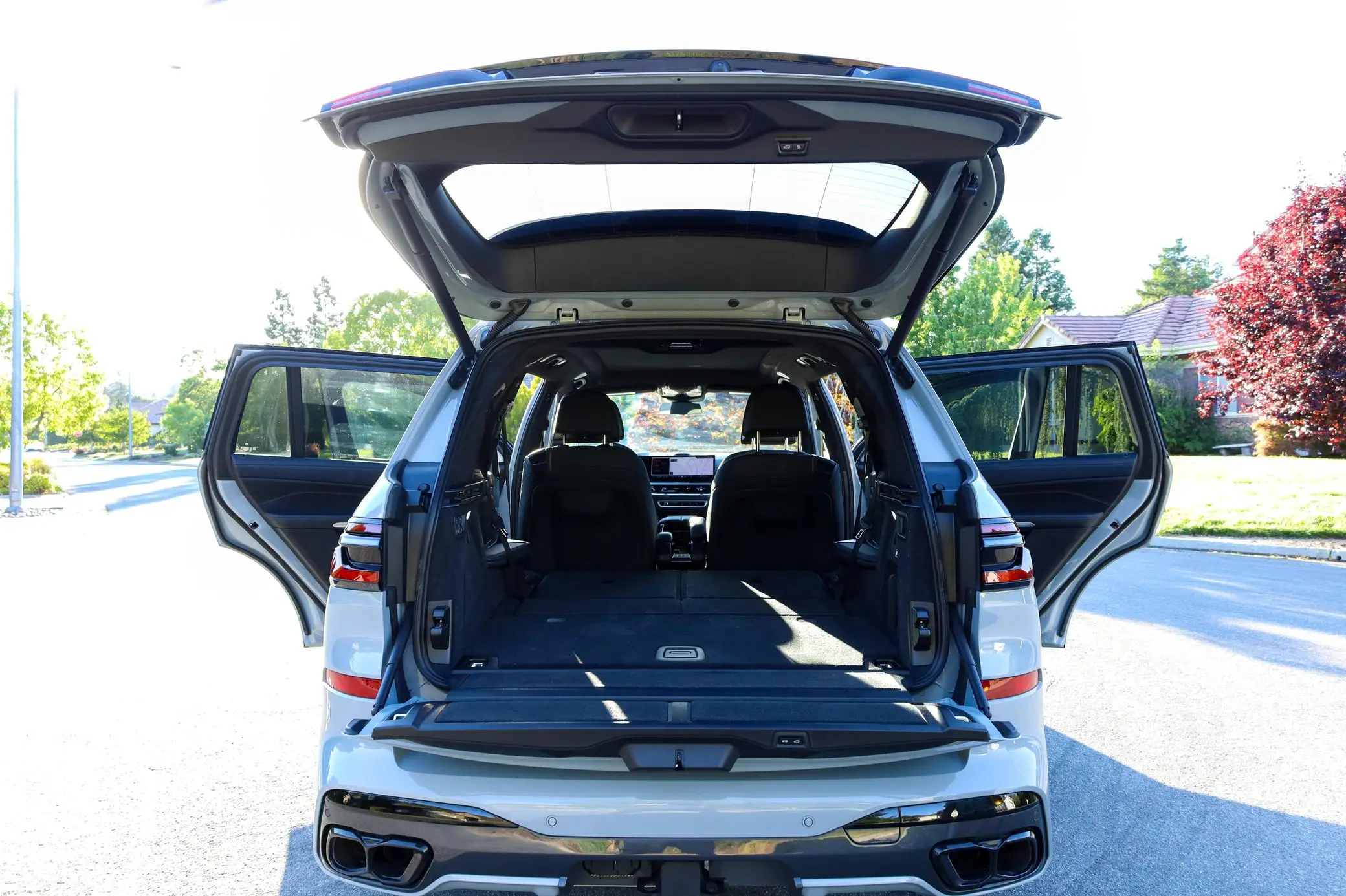 2024 BM W X7 M60i