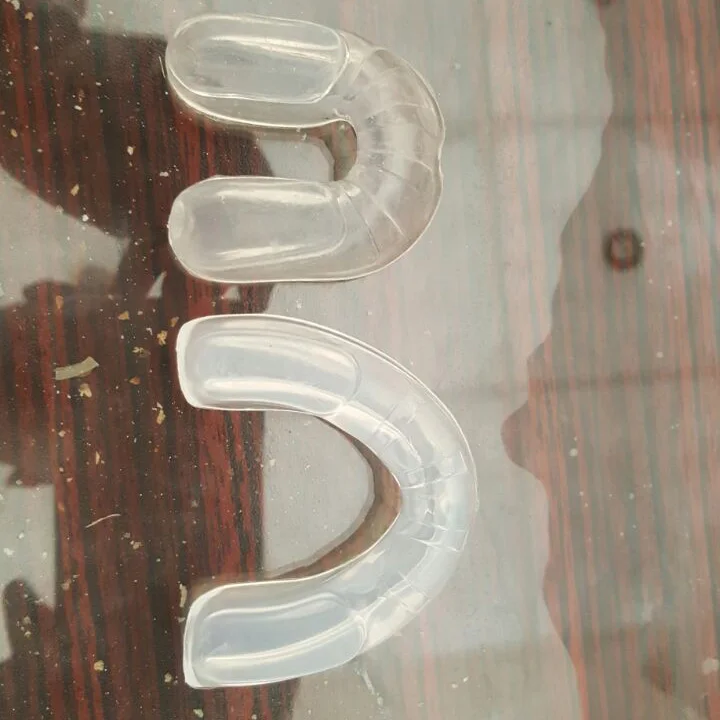 Silicone Sports Teeth Mouthguard Optimal for Strenuous Exercise for Football Basketball Boxing Protective Tooth Guard