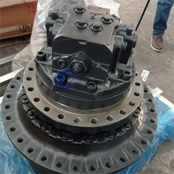Дешевый использованный оригинальный экскаватор Komatsu 650-7 в наличии на продажу коробка трансмиссии с основным приводом