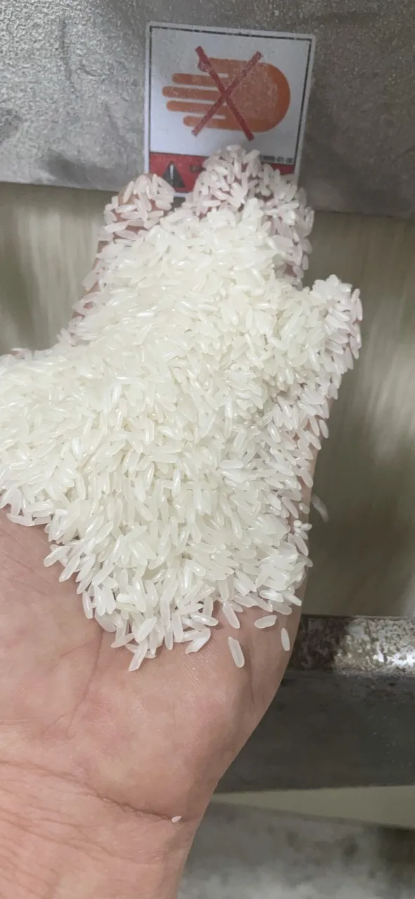 JASMINE ARROZ RIZ SUPPLIER IN VIETNAM DT8MAX WHITE LONG GRAIN RICE WHOLESALERS PRICE FROM JCC RICE SUPPLIER