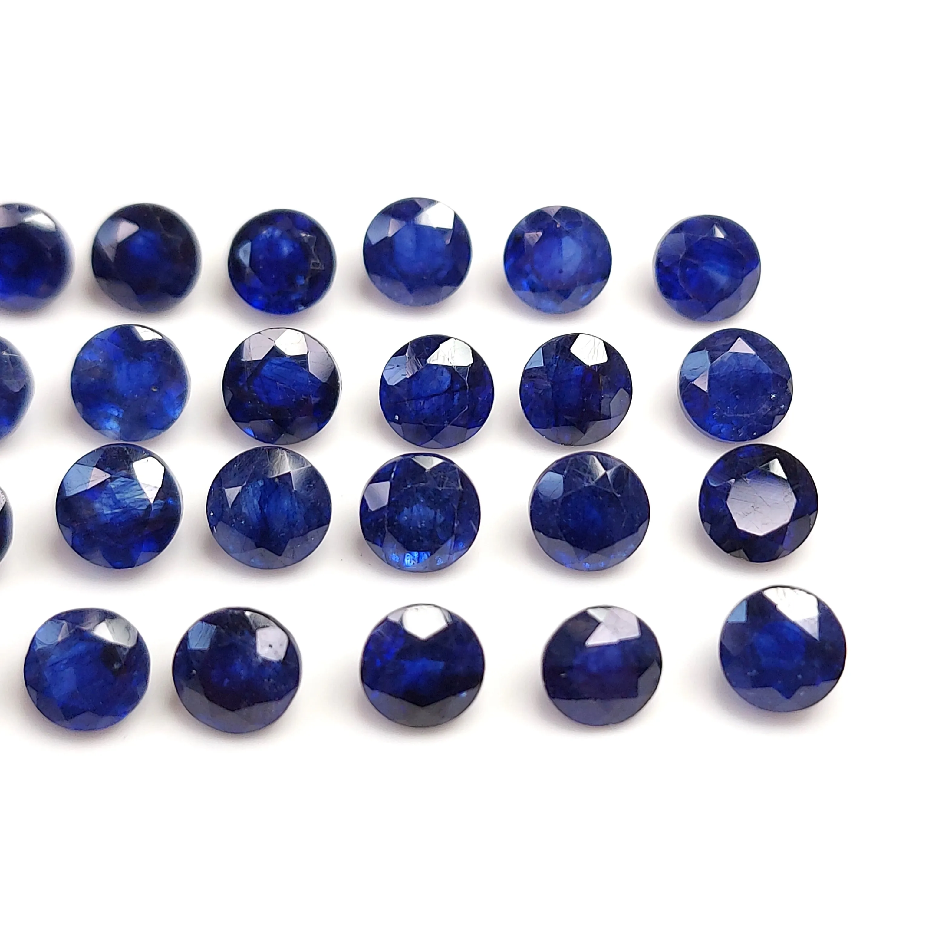 High Quality Top Loose Gemstone Machine Cut Round Shape 5mm Blue Sapphire Stone Available at Affordable Price
