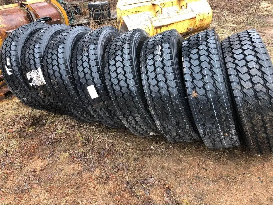 TECH High QUALITY TBR Heavy Duty Light Truck Tire 11R22.5 11R24.5 Tires 295 75 22.5