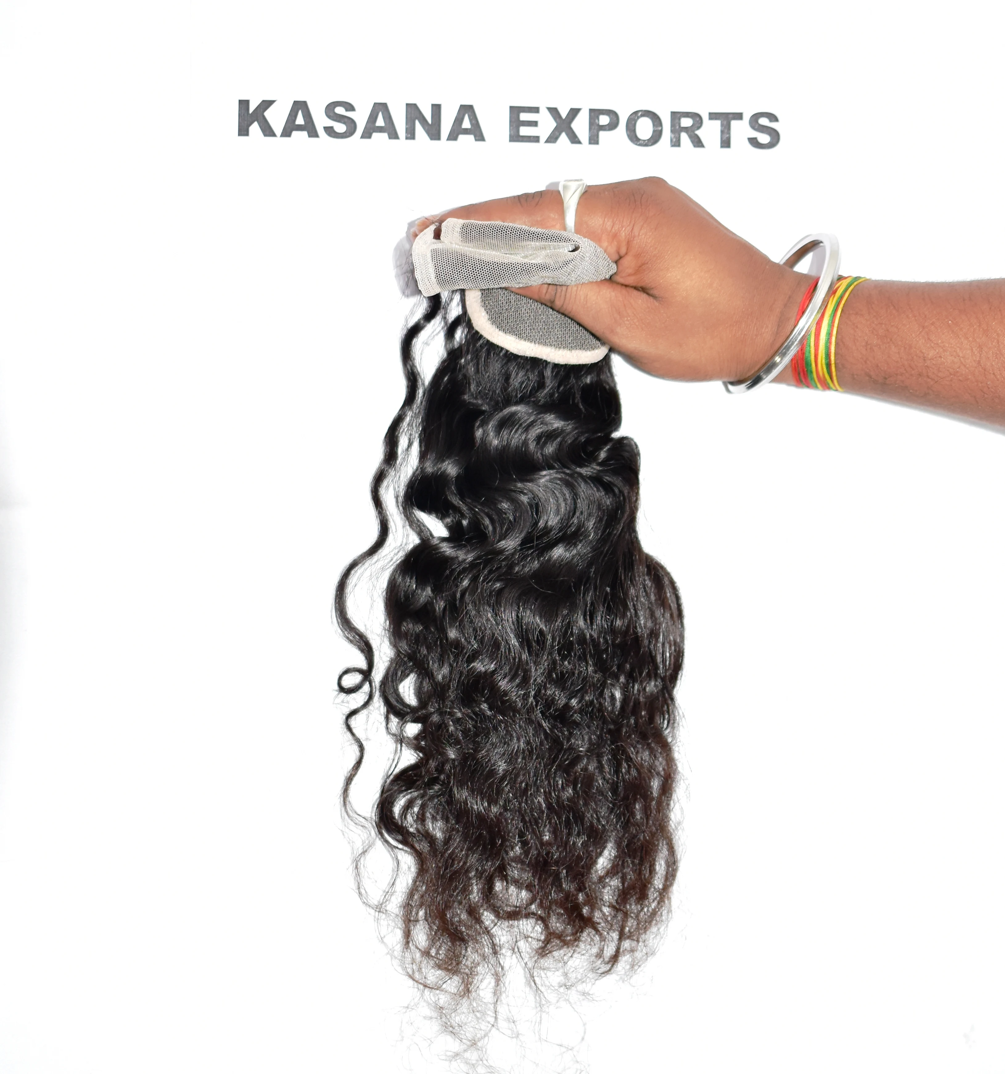 Wholesale Indian Curly 5*5 Closure natural color black women cuticle aligned unprocessed human hair