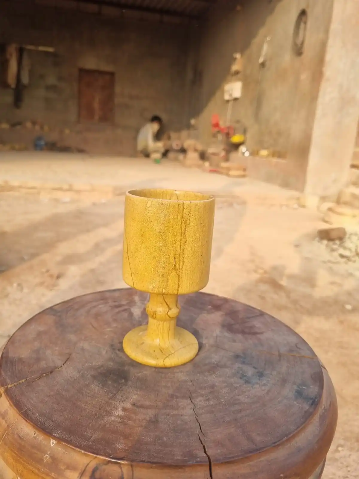 Jaisalmer Stoneware Wine Glass with Golden Stone Design Modern Style for Home Office Restaurant Dining for Coffee Milk Tea Beer