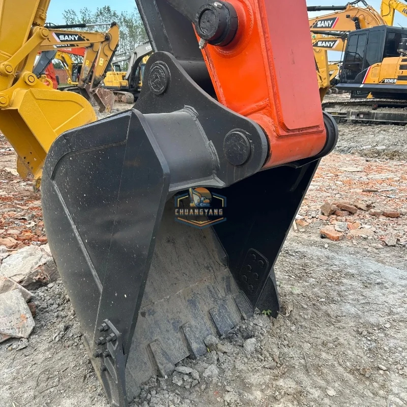 Original Hitachi ZX240-3 Excavator in Good Condition 130 135 160 Excavator with Isuzu Engine Pump Motor Bearing Low Price Sale