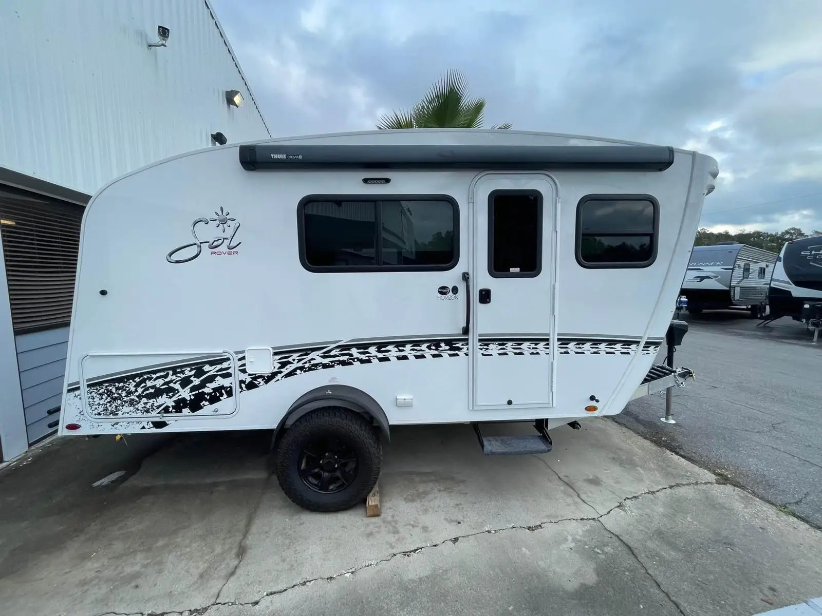 trailer camp111.jpeg