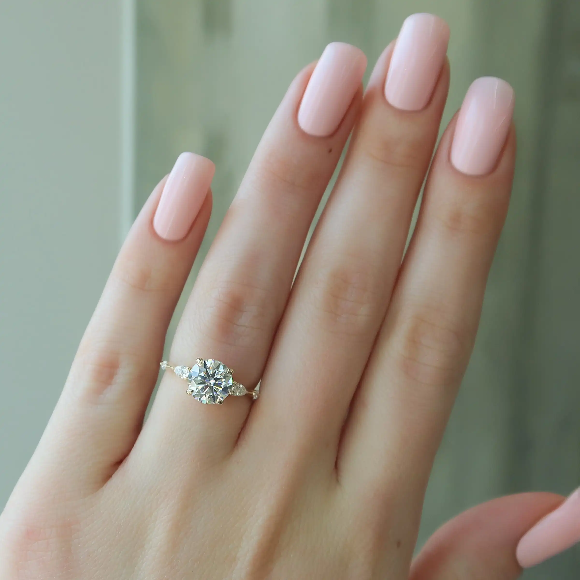 Factory Prices Captivating The Naomi 2.0 CT Diamond Engagement Ring  14KT and 18KT Gold Plated Diamond Engagement Ring For Sale