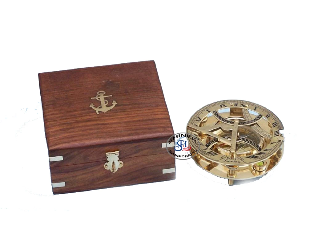 Морской компас идеально откалиброванный большой латунный Солнечный Компас Винтажный Золотой коричневый деревянный ящик для Хэллоуина