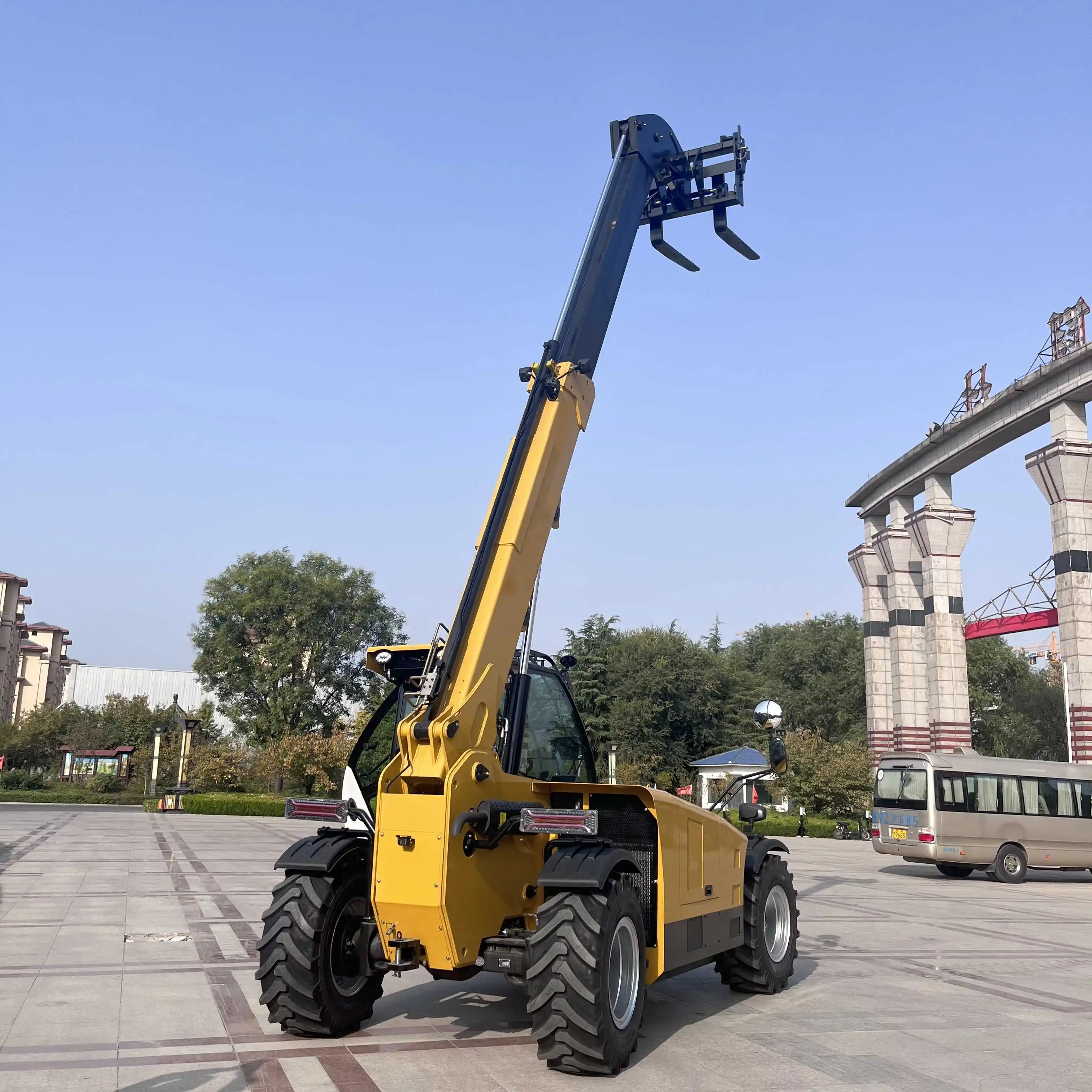 Compact telehandler 3ton small mini telescopic telehandler forklift with epa engine ce high quality low price