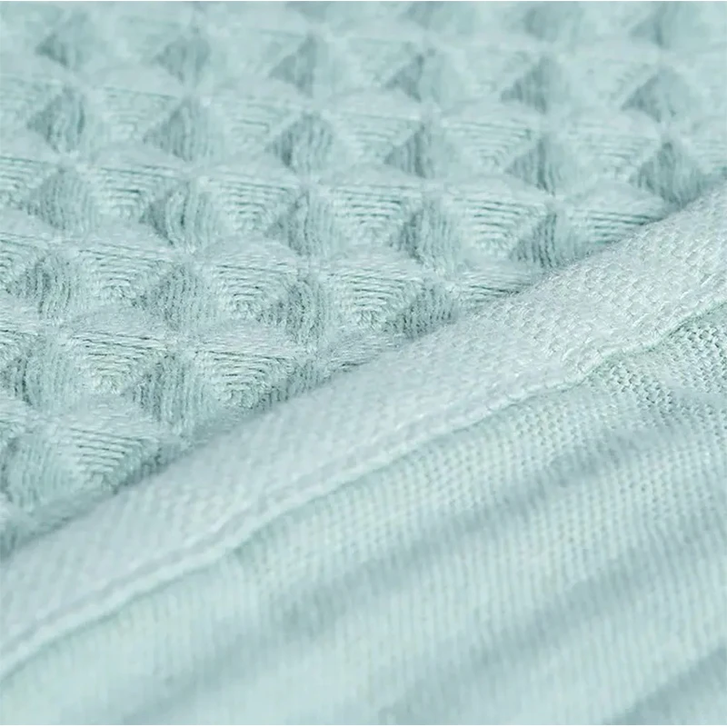 High Quality Custom 5 Star Hotel Customized Logo Luxury Piped Trim Spa Bath Robe 100% Cotton Waffle Bathrobe