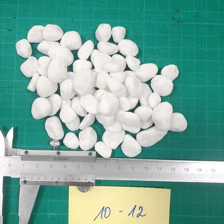 Top Quality hot sell garden best natural white pebble stone for sell fish aquarium white marble gravel pebbles