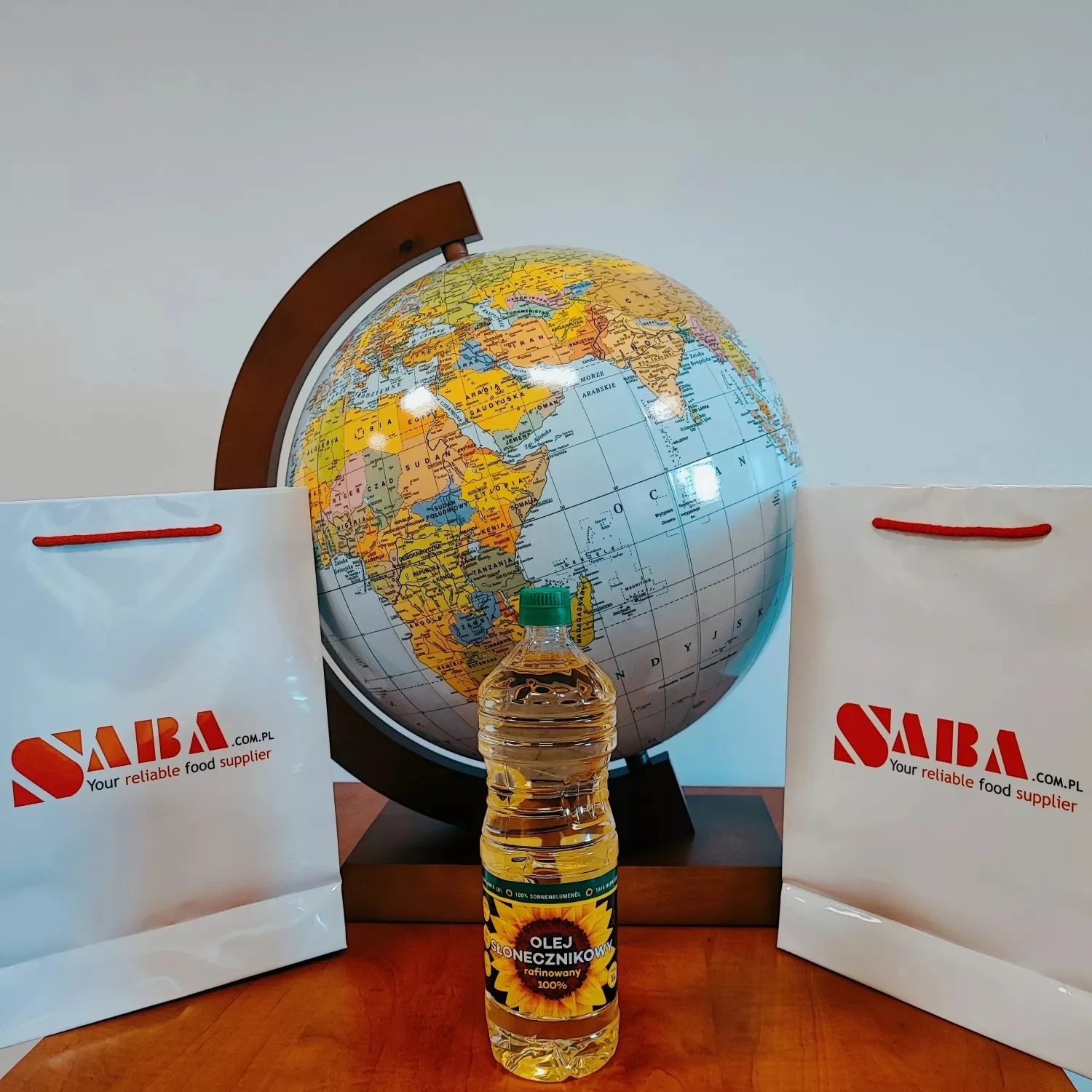 100% Ukraine Sunflower Refined Oil Suppliers/ Edible Sunflower Oil Available In 1 2 3 4 To 5 Liters