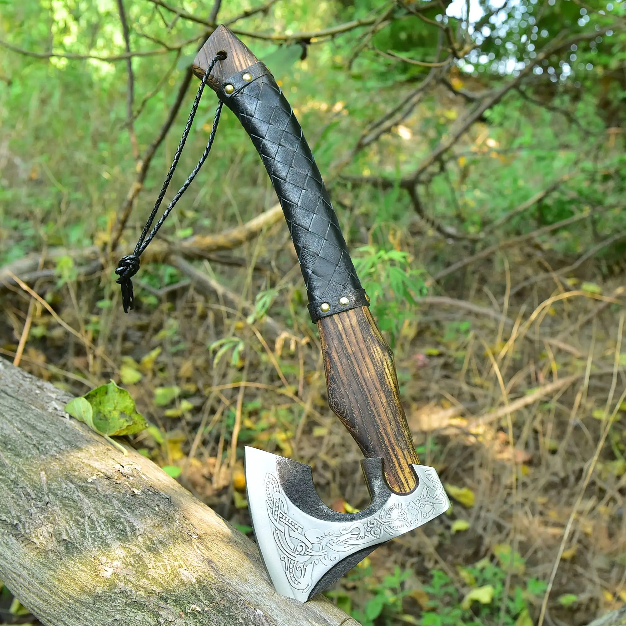 High Quality Carbon  Steel blade wood Handle Hatchet Axe Outdoor Hand Forged Camping  Axe With Protected Cover
