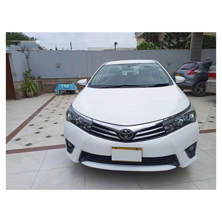 2019 ToyotaI Corolla LE для продажи/доступна продажи с низким пробегом бензинового двигателя аккуратно Подержанный автомобиль и без несчастных случаев Лидер продаж