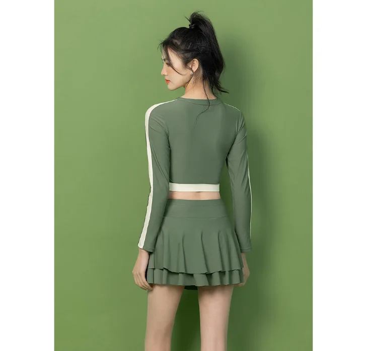 2024 Long-Sleeved Slimming Belly-Covering Swimsuit Conservative Beachwear