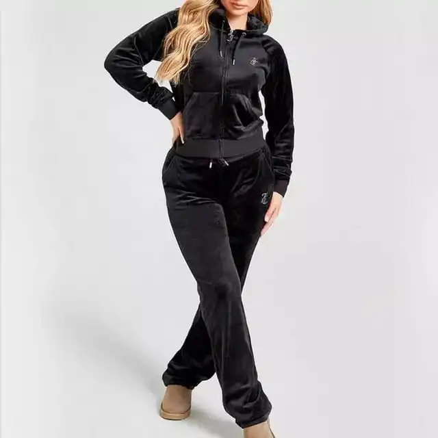 Black Sweatsuit Velvet Design Velvet Tracksuit Two Piece Jacket Pants Set Women Velour Tracksuit High Quality Rhinestone Woman