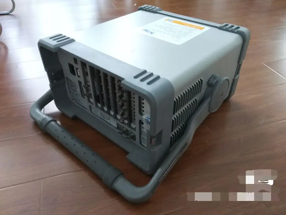 Agilent E4411B 9KHz to 1.5 GHz, ESA-L Series Spectrum Analyzer Tested  USED