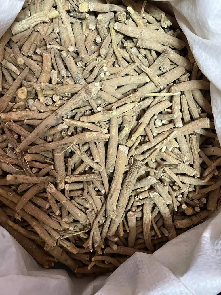 Private Label Health Supplement Best quality Ashwagandha Roots (Withania Somnifera) First Grade for Bulk Purchase