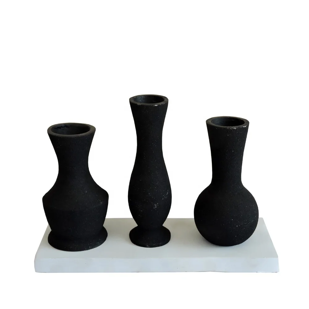 Molds Flower Pots and Planters of Aluminium Metal Home Decor flower pots and vases in white and gold color use for home decor