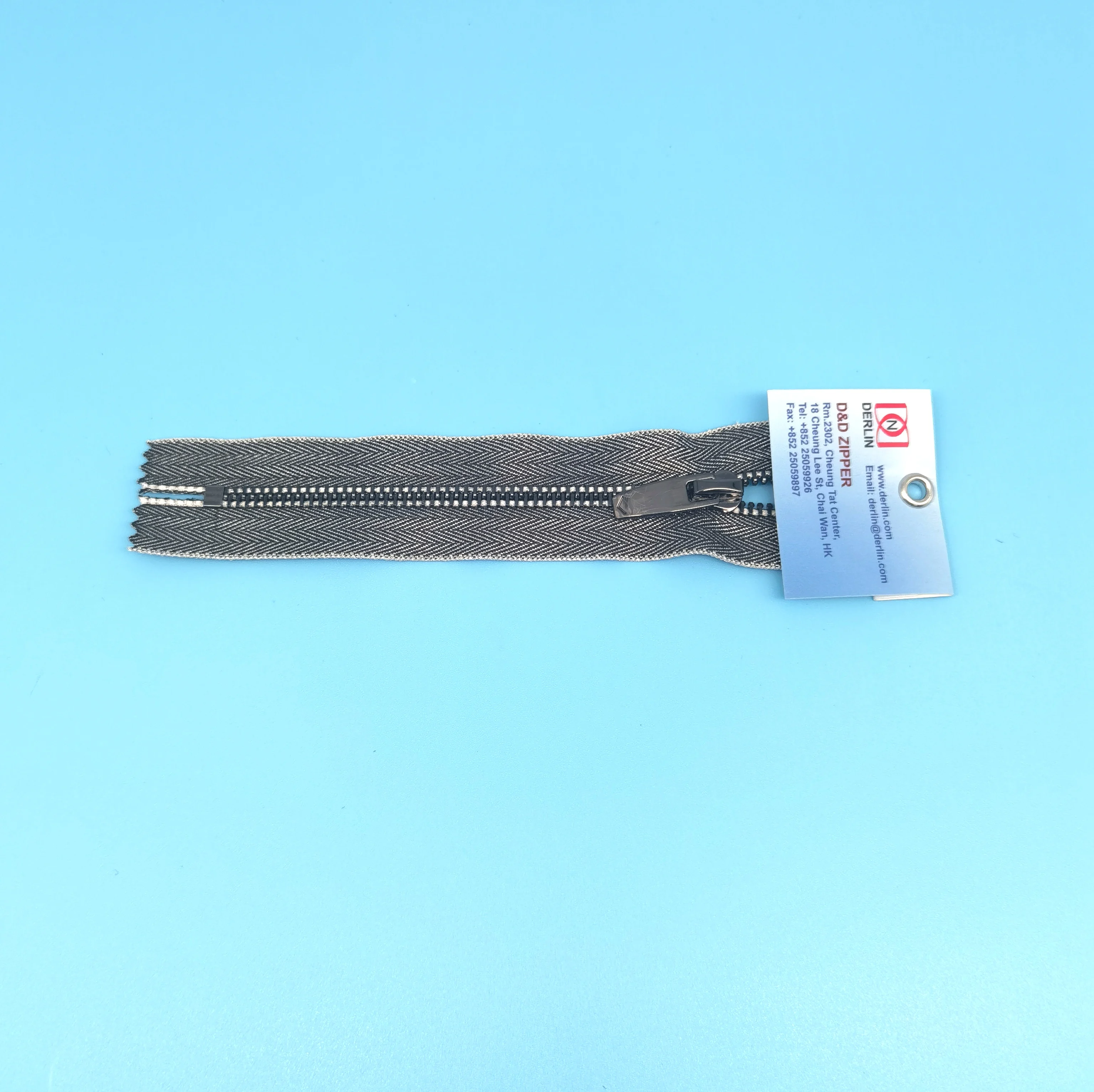 OEKO-TEX Metal zipper, Shiny gun teeth  flash tape