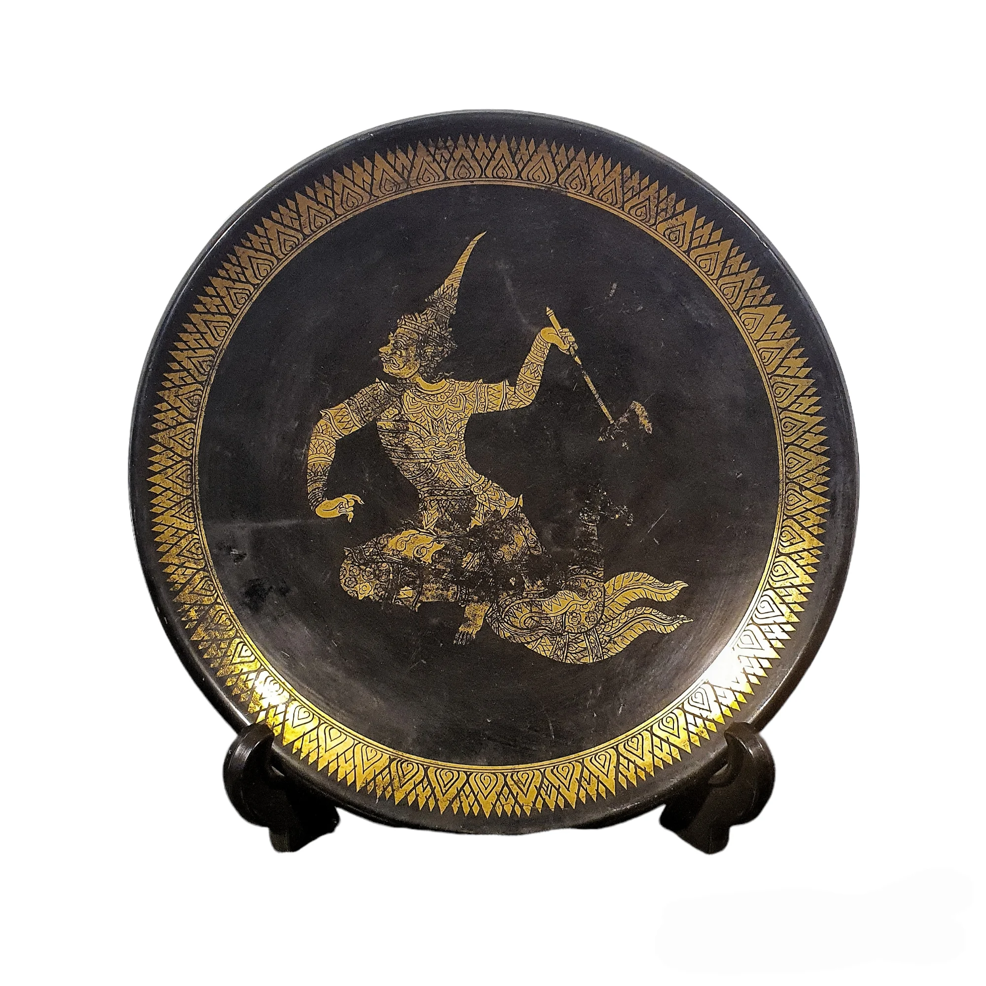 Vintage Wooden Dish Lacquer Gilded With Giants In Thai Literature For Decorated and Collect Home Decor