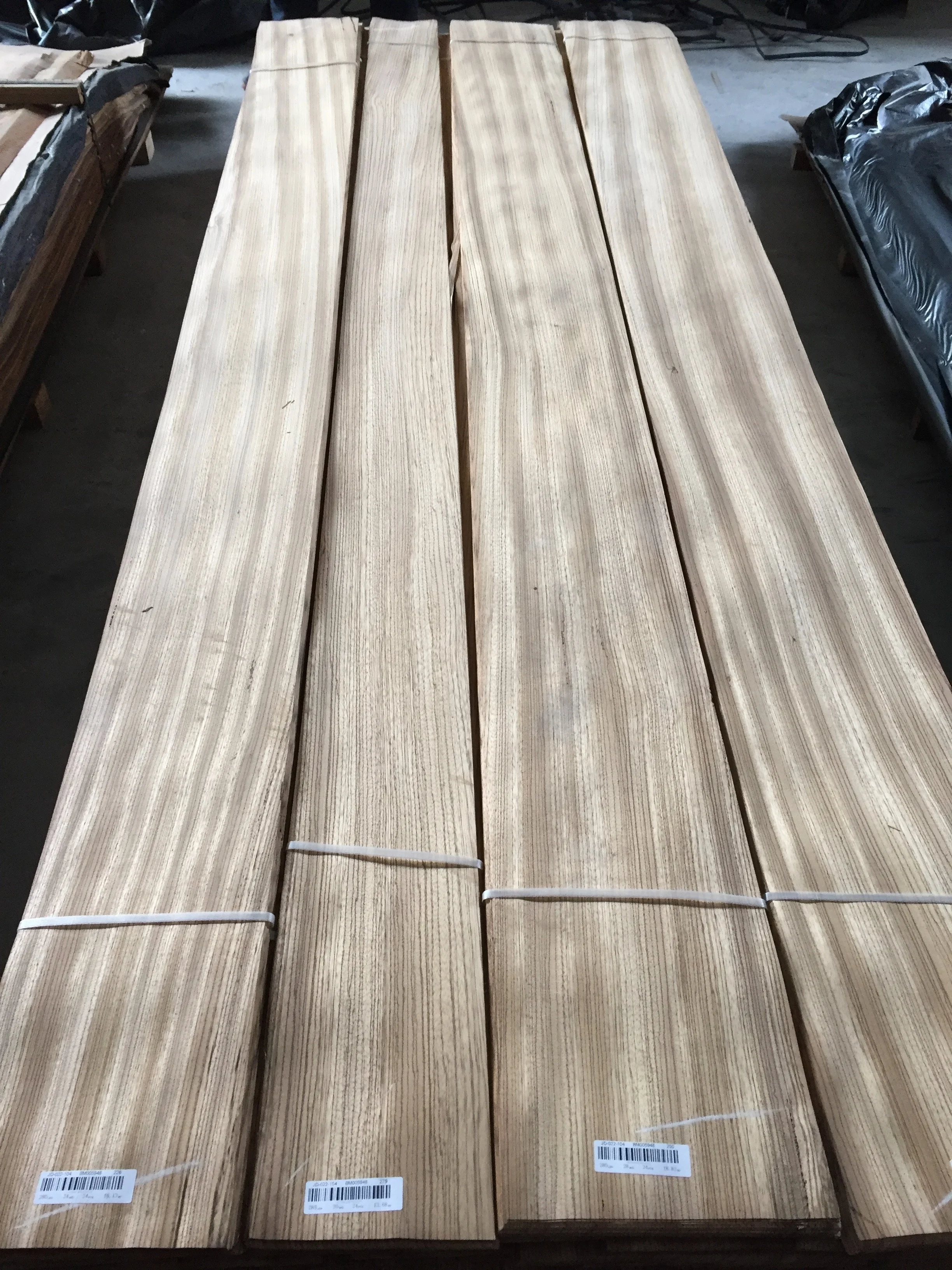 Fancy Zebra Wood Veneer for Wood Panel Board