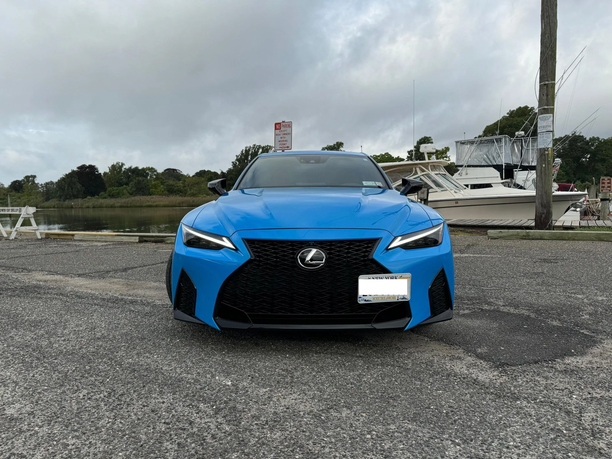 Лидер продаж 2024 Lexus 500 Премиум